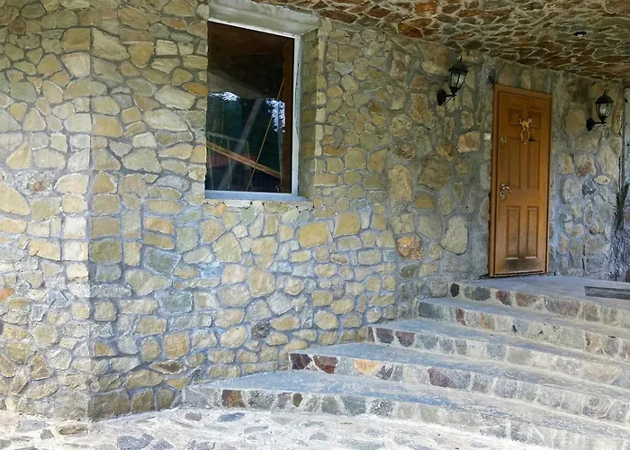 Chateau 招待所 4*